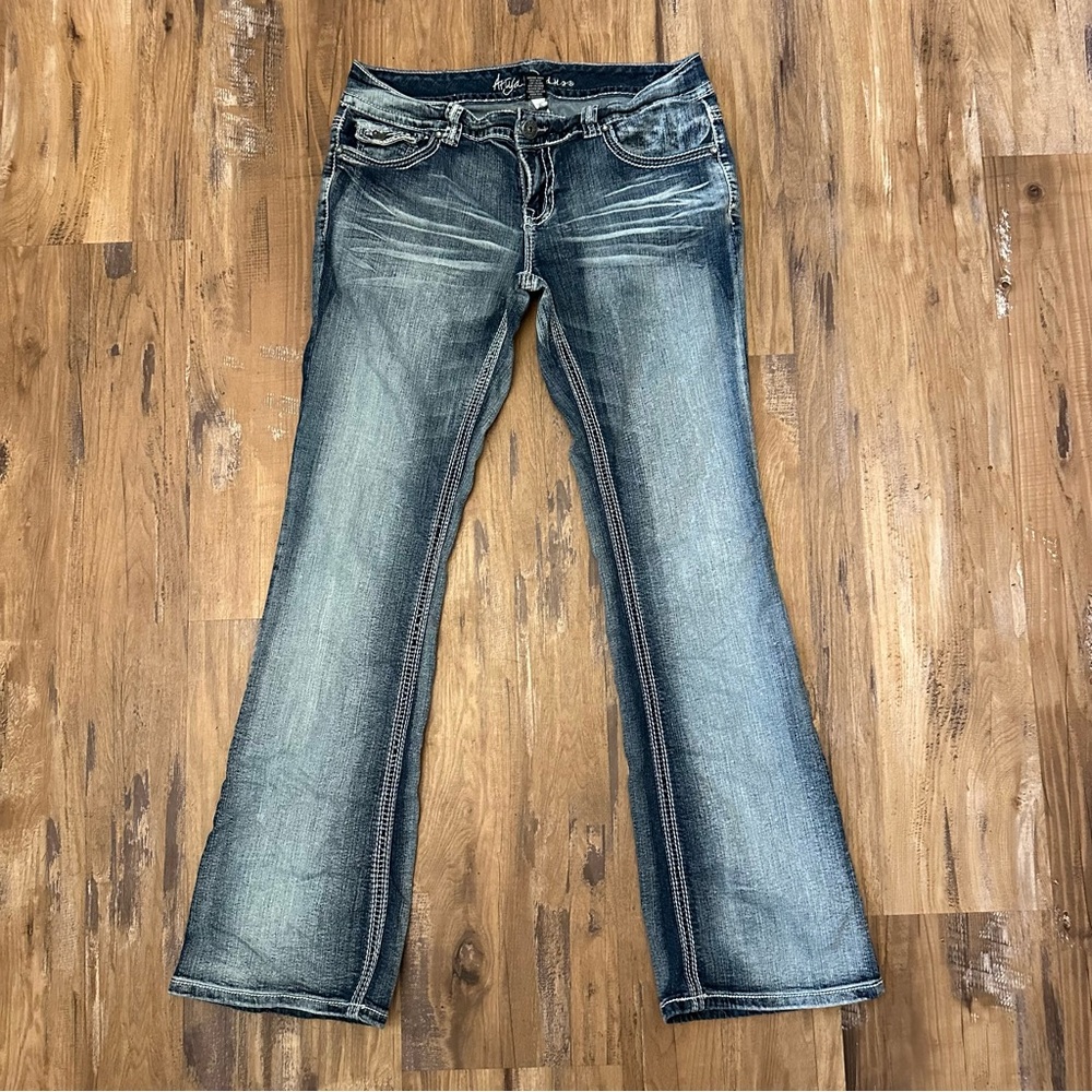Dark Stone Wash Rhinestone Embellish Pockets Mid/Low Rise Flare Jeans